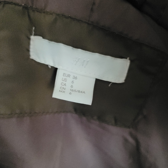 H&M Hood Jacket for winter - Picture 5 of 10